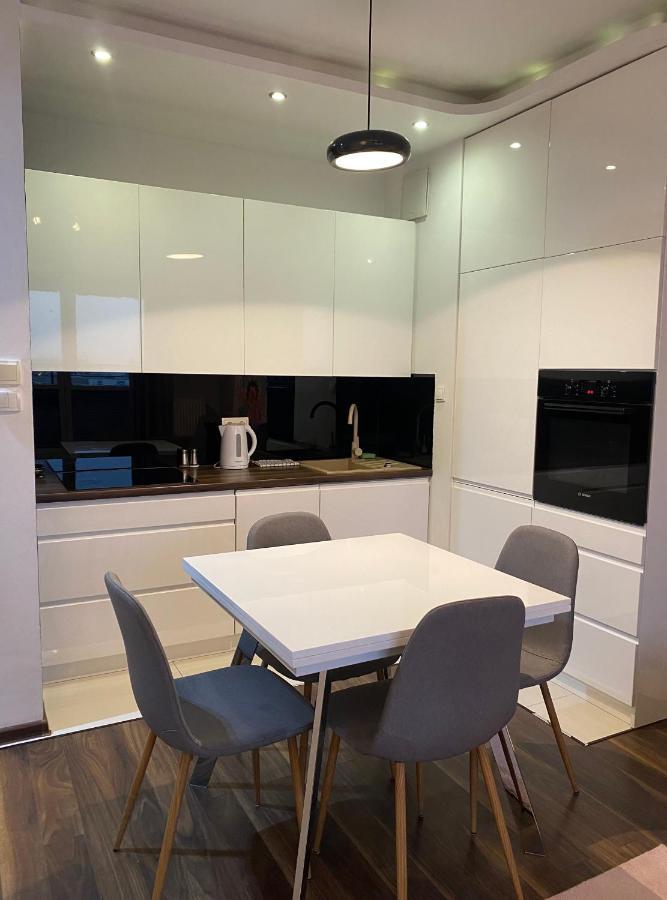 Project Comfort Apartament Dywizjonu 303 139/192 Warszawa Exteriör bild